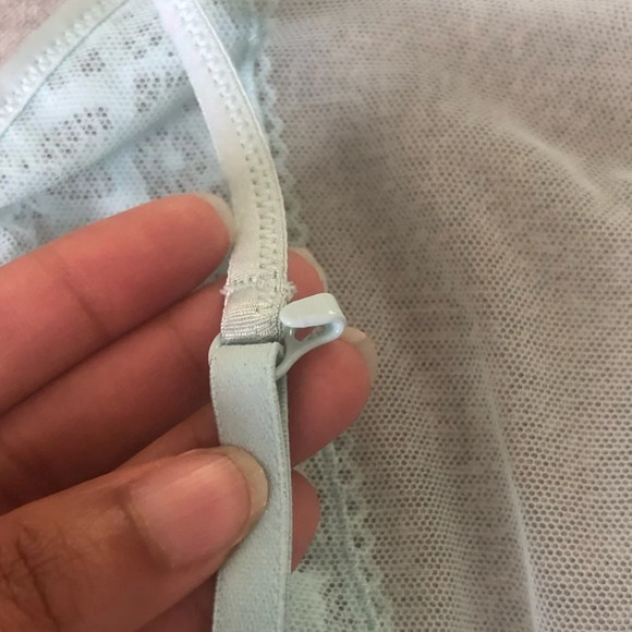 Victorias Secret Sports bra top - Picture 6 of 9